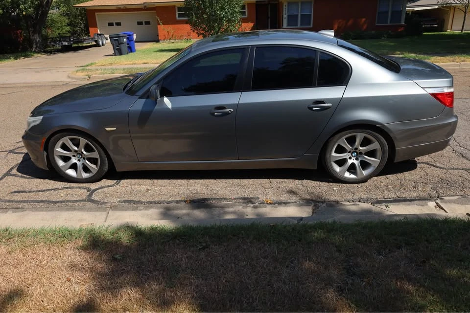 2009 BMW E60 5 Series Sedan - Image 5 of 9