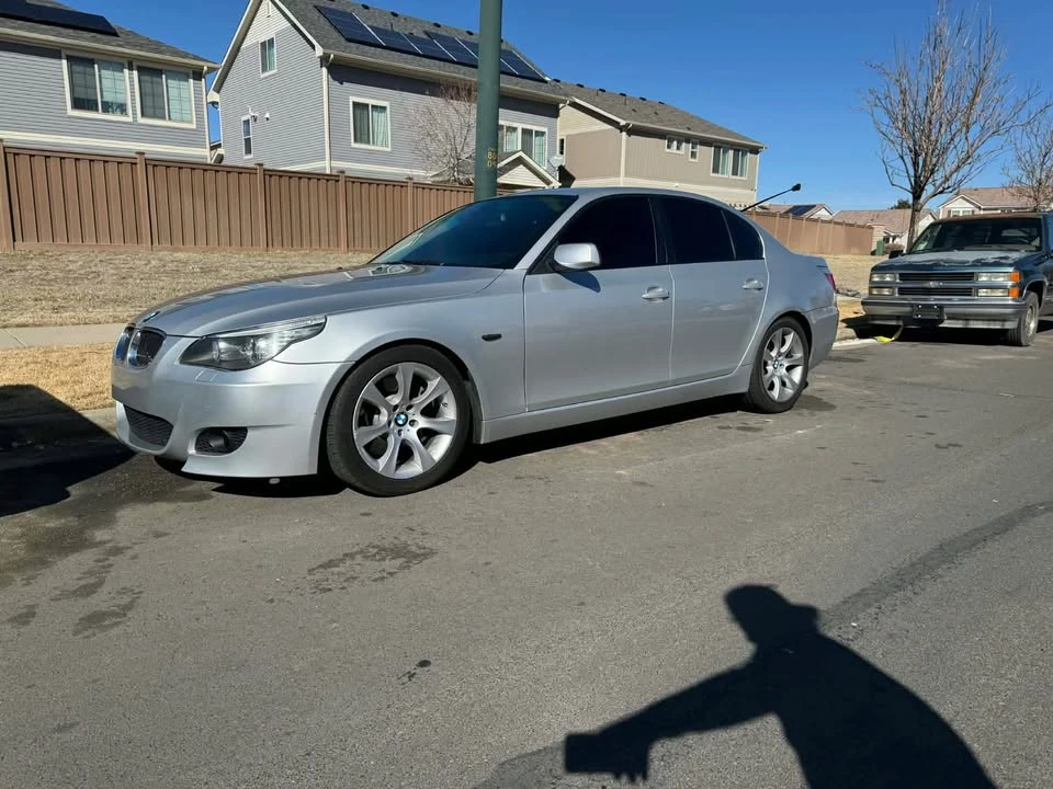 2009 BMW E60 5 Series Sedan - Image 4 of 4