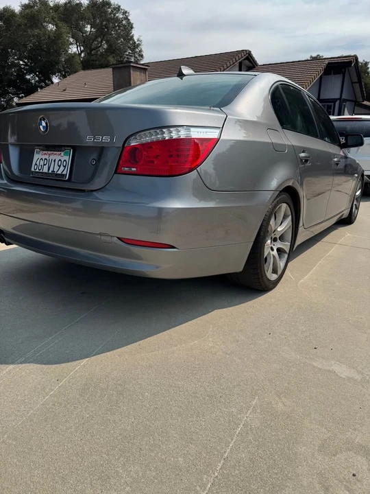 2009 BMW E60 5 Series Sedan - Image 3 of 10