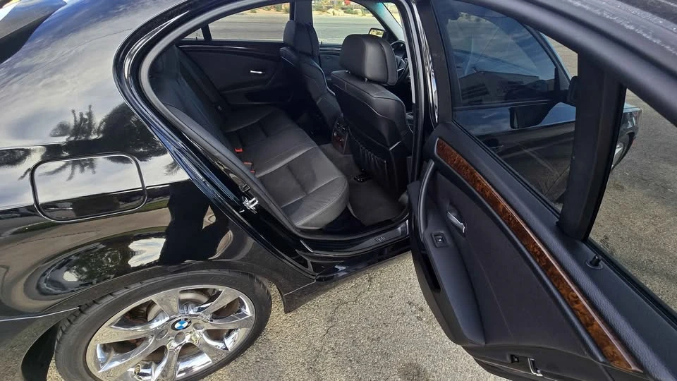 2009 BMW E60 5 Series Sedan - Image 11 of 17