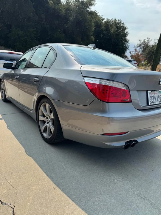 2009 BMW E60 5 Series Sedan - Image 4 of 10