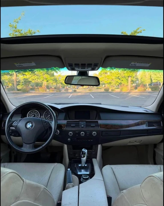 2009 BMW E60 5 Series Sedan - Image 9 of 13