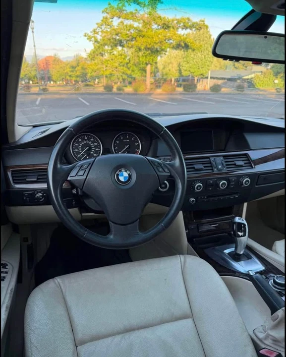 2009 BMW E60 5 Series Sedan - Image 10 of 13