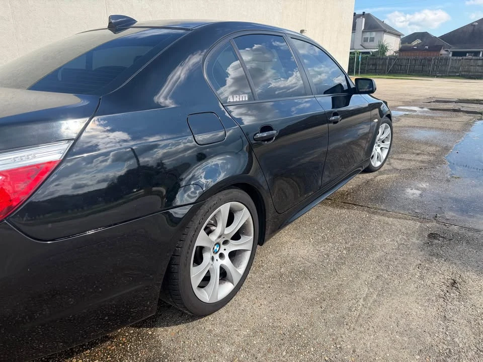 2009 BMW E60 5 Series Sedan - Image 7 of 17