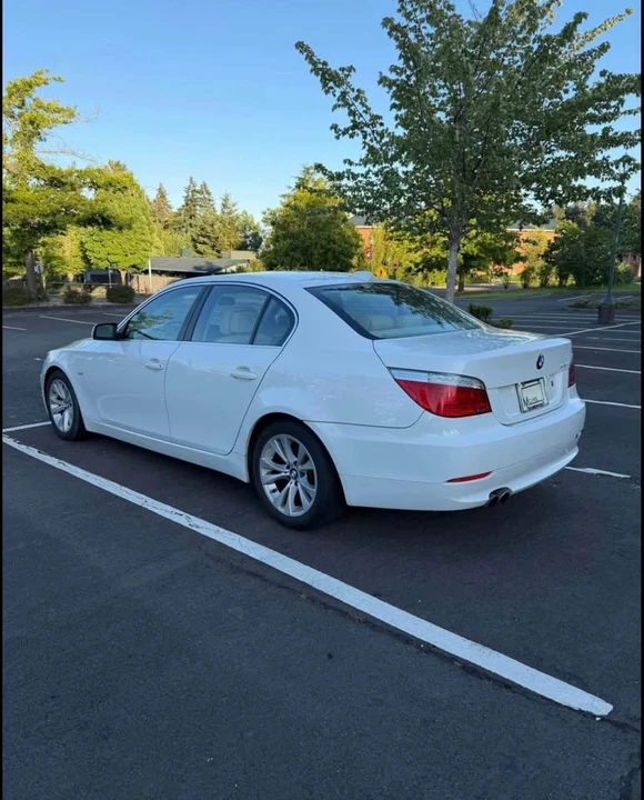 2009 BMW E60 5 Series Sedan - Image 3 of 13