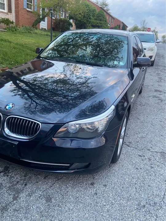 2009 BMW E60 5 Series Sedan - Image 2 of 5