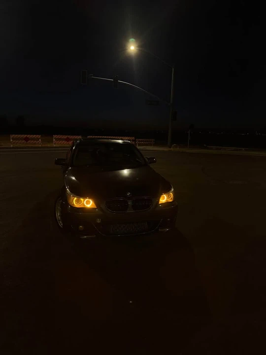 2009 BMW E60 5 Series Sedan - Image 9 of 10