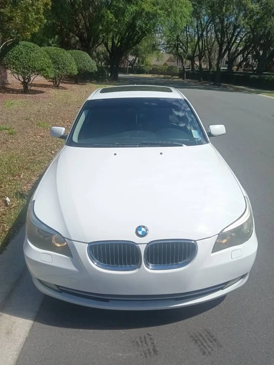2009 BMW E60 5 Series Sedan - Image 8 of 15