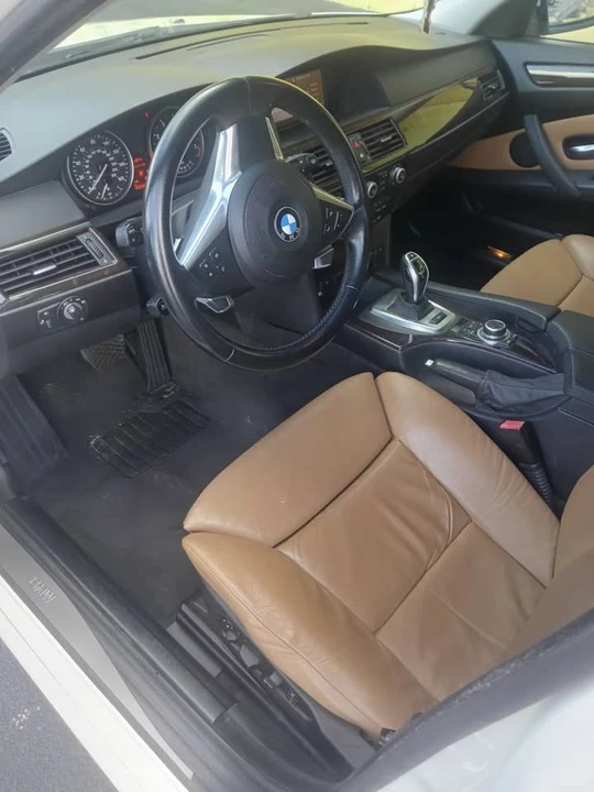 2009 BMW E60 5 Series Sedan - Image 9 of 15