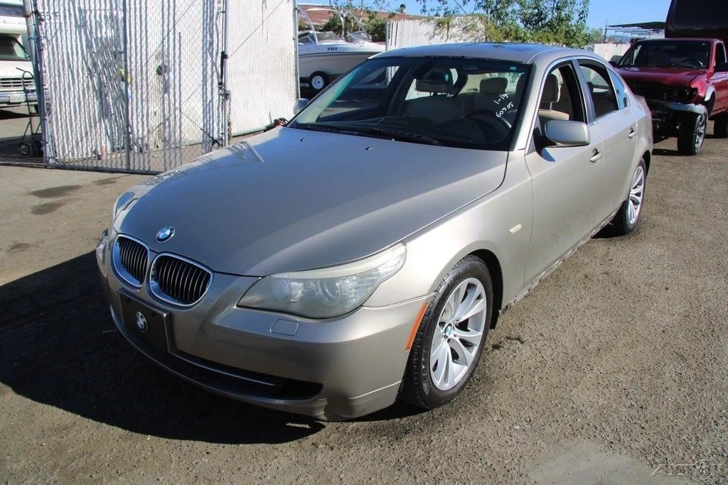 2009 BMW E60 5 Series Sedan - Image 2 of 21