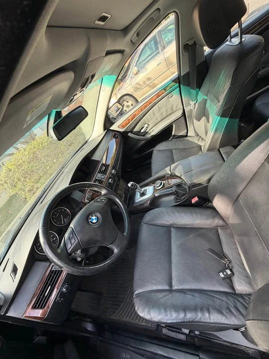 2009 BMW E60 5 Series Sedan - Image 5 of 8