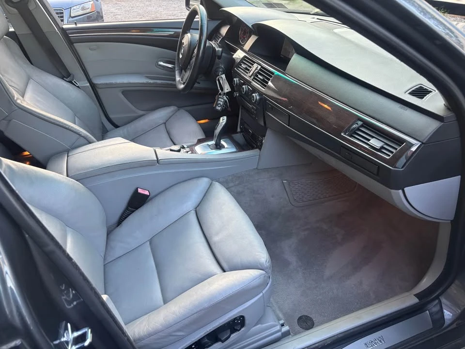 2009 BMW E60 5 Series Sedan - Image 9 of 11