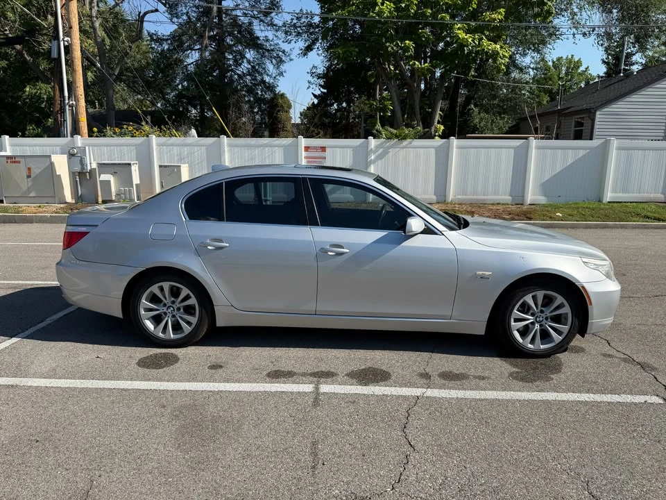 2009 BMW E60 5 Series Sedan - Image 4 of 15