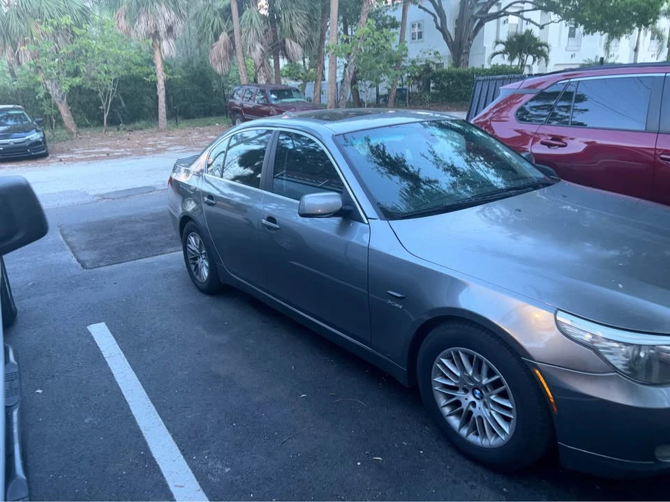 2009 BMW E60 5 Series Sedan - Image 5 of 9