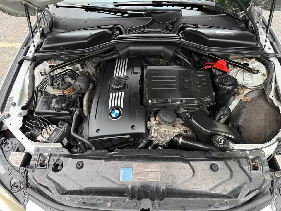 2009 BMW E60 5 Series Sedan - Image 15 of 16