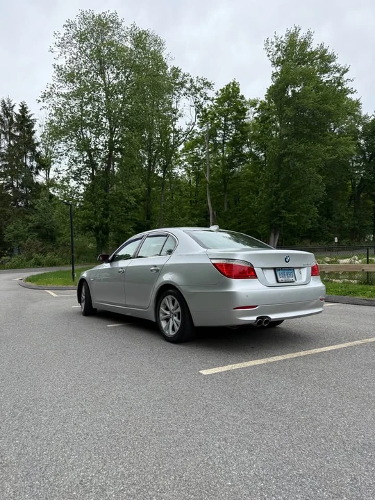 2009 BMW E60 5 Series Sedan - Image 7 of 16