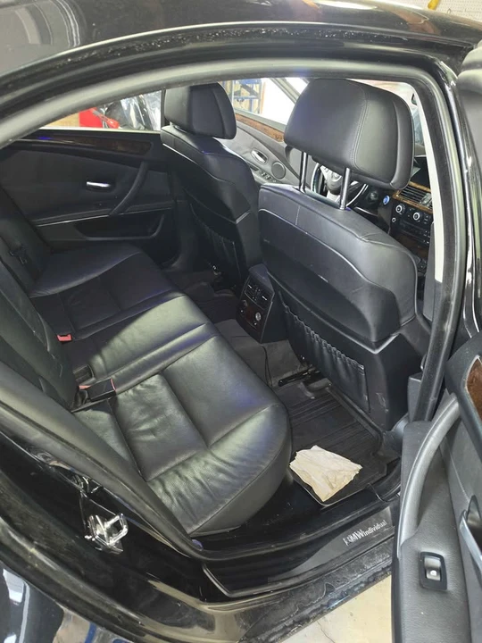 2009 BMW E60 5 Series Sedan - Image 6 of 8