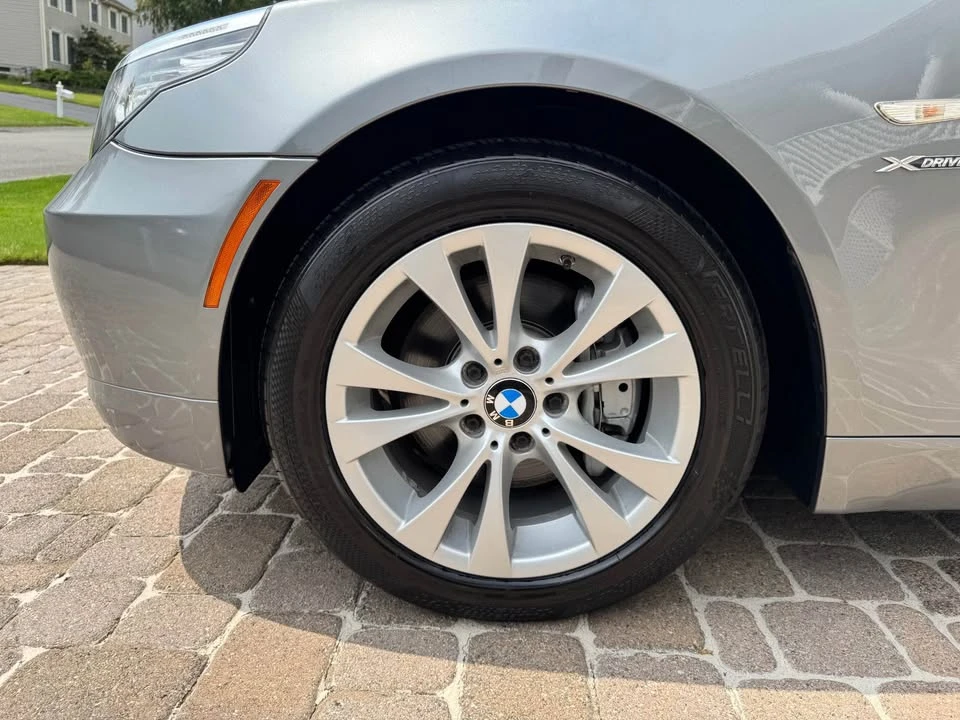 2009 BMW E60 5 Series Sedan - Image 10 of 20