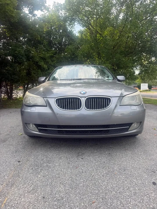 2009 BMW E60 5 Series Sedan - Image 2 of 6