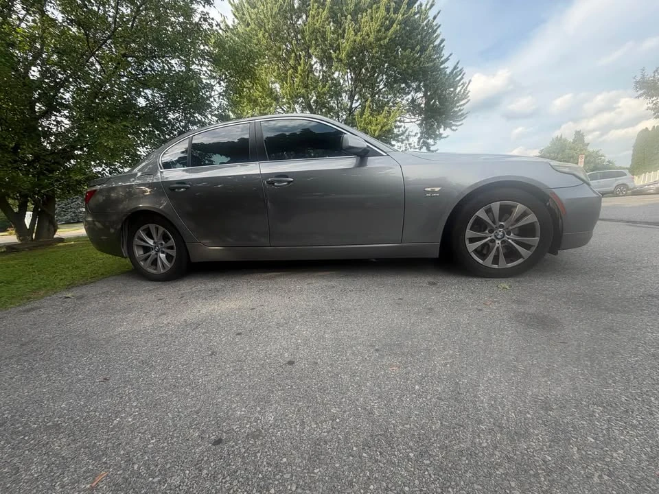 2009 BMW E60 5 Series Sedan - Image 3 of 10