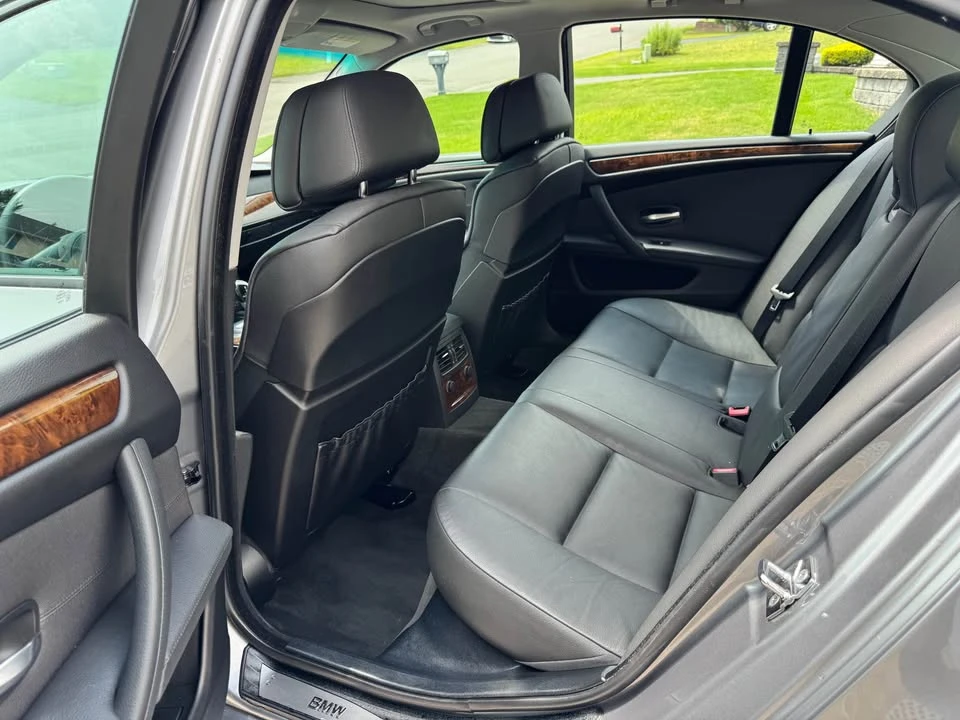 2009 BMW E60 5 Series Sedan - Image 14 of 20