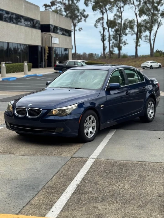 2009 BMW E60 5 Series Sedan - Image 2 of 19