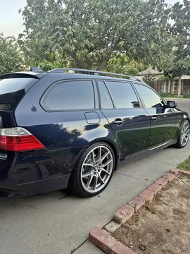 2009 BMW 5 Series 535i xDrive Sport Wagon 4D
