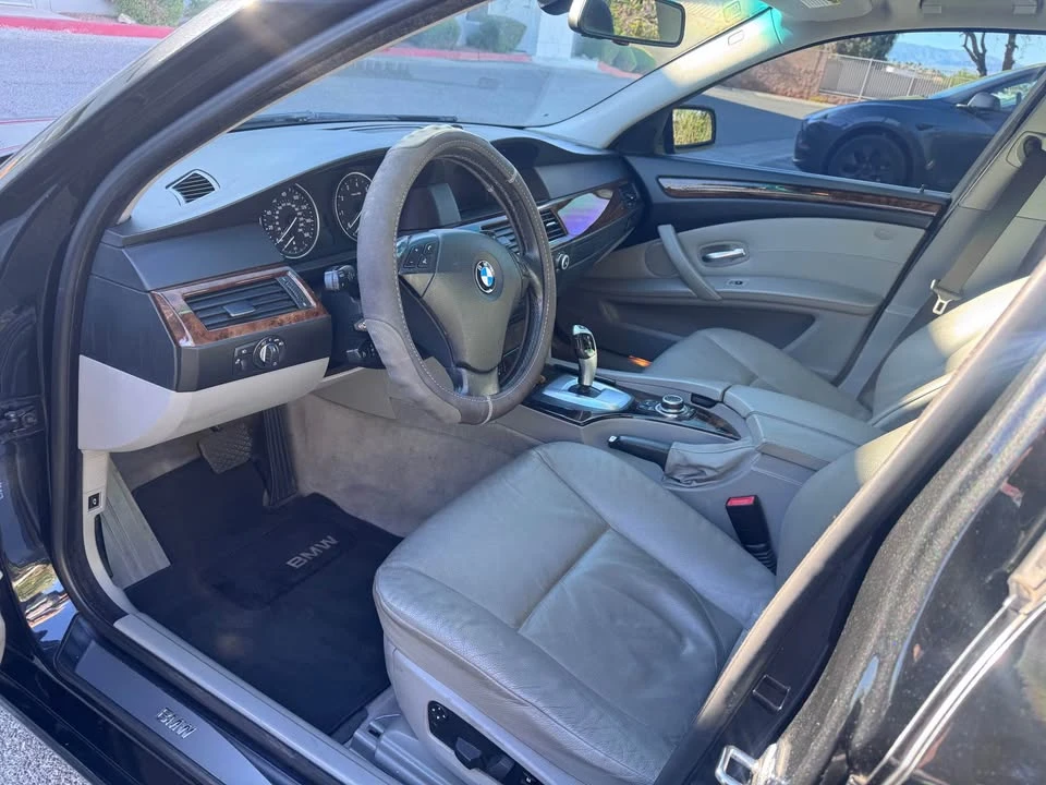 2009 BMW E60 5 Series Sedan - Image 2 of 15