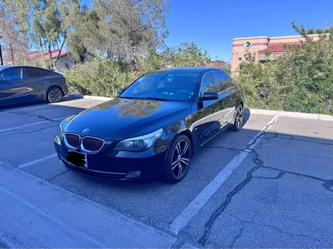 2009 BMW 5 Series 535xi Sedan