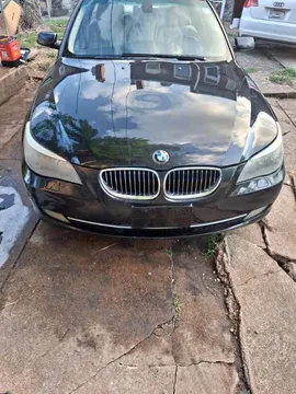 2009 BMW 5 Series 535xi Sedan 4D