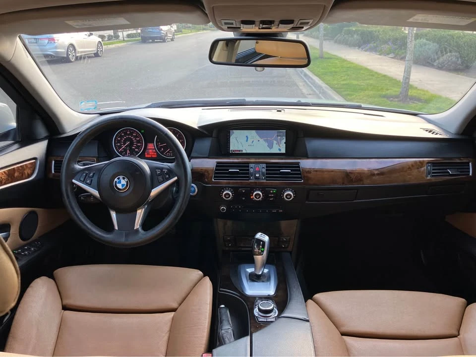 2009 BMW E60 5 Series Sedan - Image 6 of 6