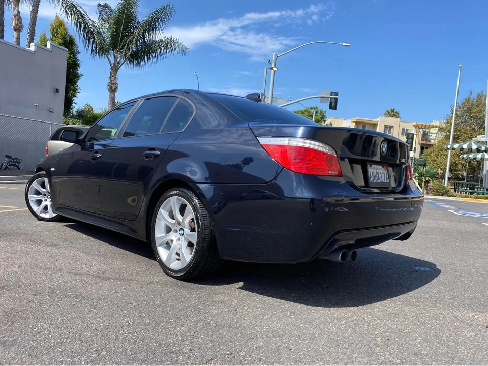 2009 BMW E60 545i & 550i Sedan - Image 4 of 16