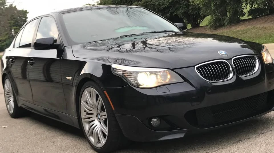 2009 BMW E60 545i & 550i Sedan - Image 6 of 20