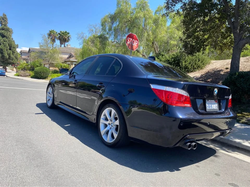 2009 BMW E60 545i & 550i Sedan - Image 7 of 20