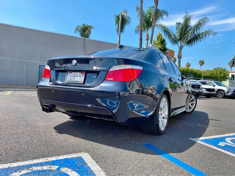 2009 BMW 5 Series 550i Sedan 4D