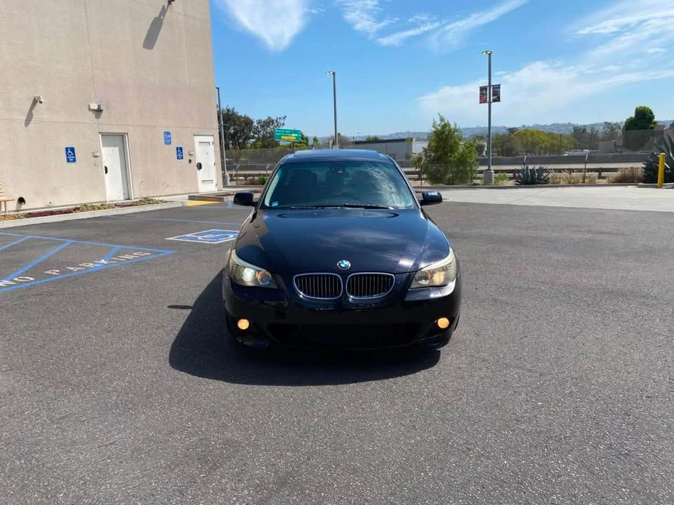 2009 BMW E60 545i & 550i Sedan - Image 9 of 13