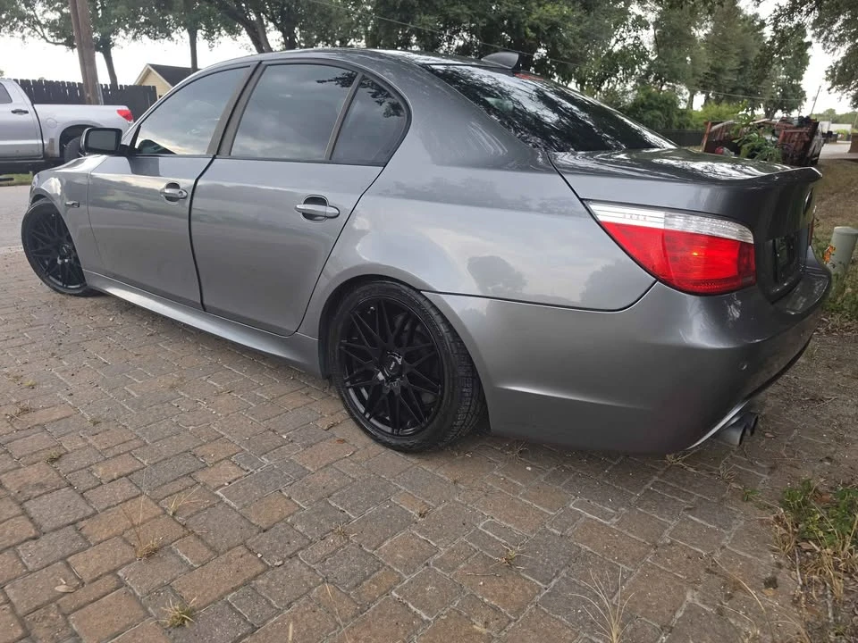 2009 BMW E60 545i & 550i Sedan - Image 12 of 12