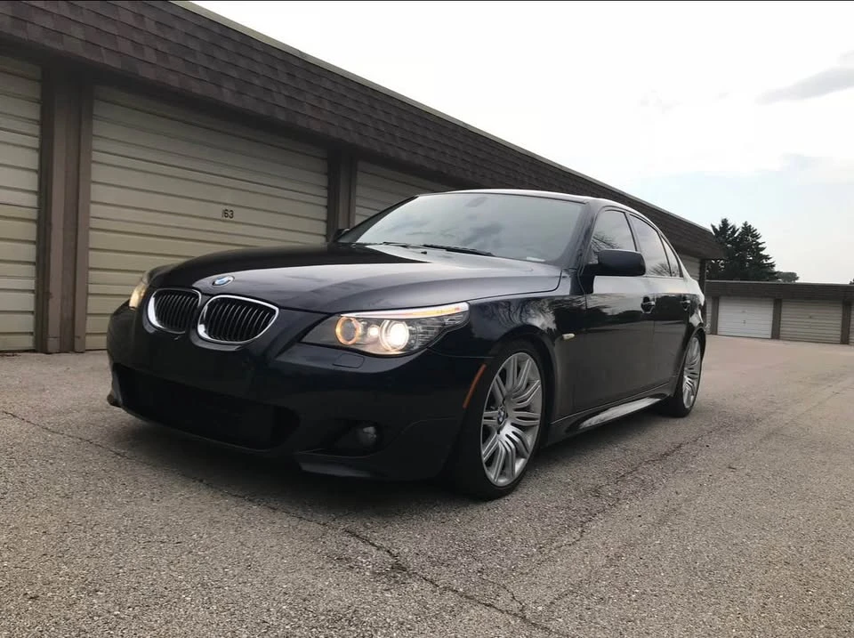 2009 BMW E60 545i & 550i Sedan - Image 2 of 20