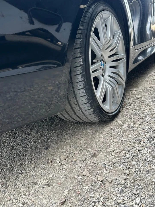 2009 BMW E60 545i & 550i Sedan - Image 10 of 20
