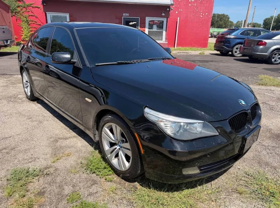 2009 BMW E60 5 Series Sedan - Image 2 of 6