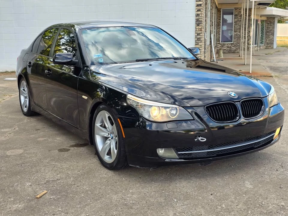 2009 BMW E60 5 Series Sedan - Image 3 of 11