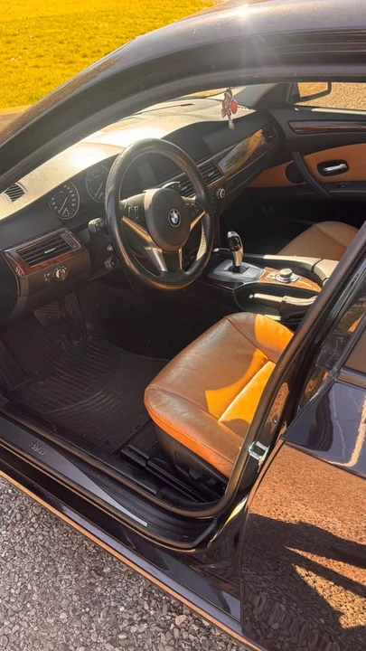 2009 BMW E60 5 Series Sedan - Image 6 of 8