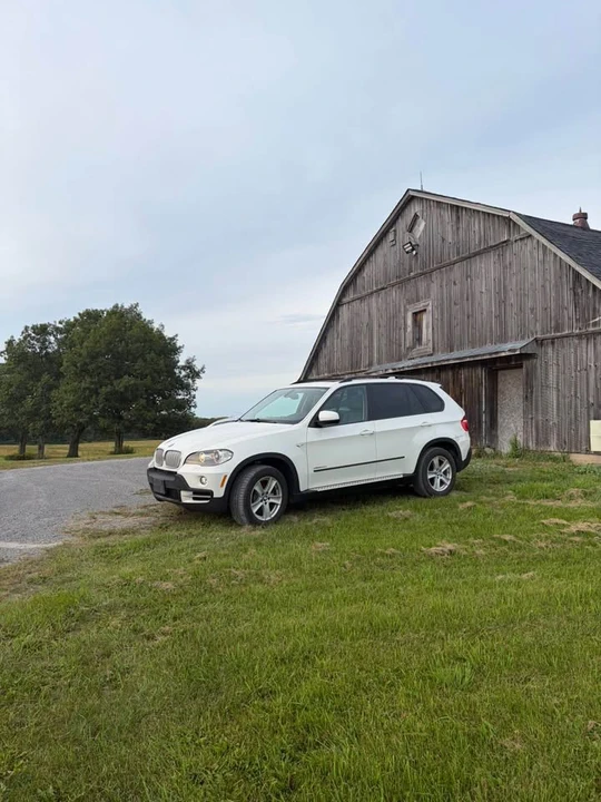 2009 BMW E60 5 Series Sedan - Image 2 of 7