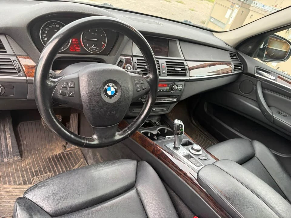 2009 BMW E60 5 Series Sedan - Image 6 of 7