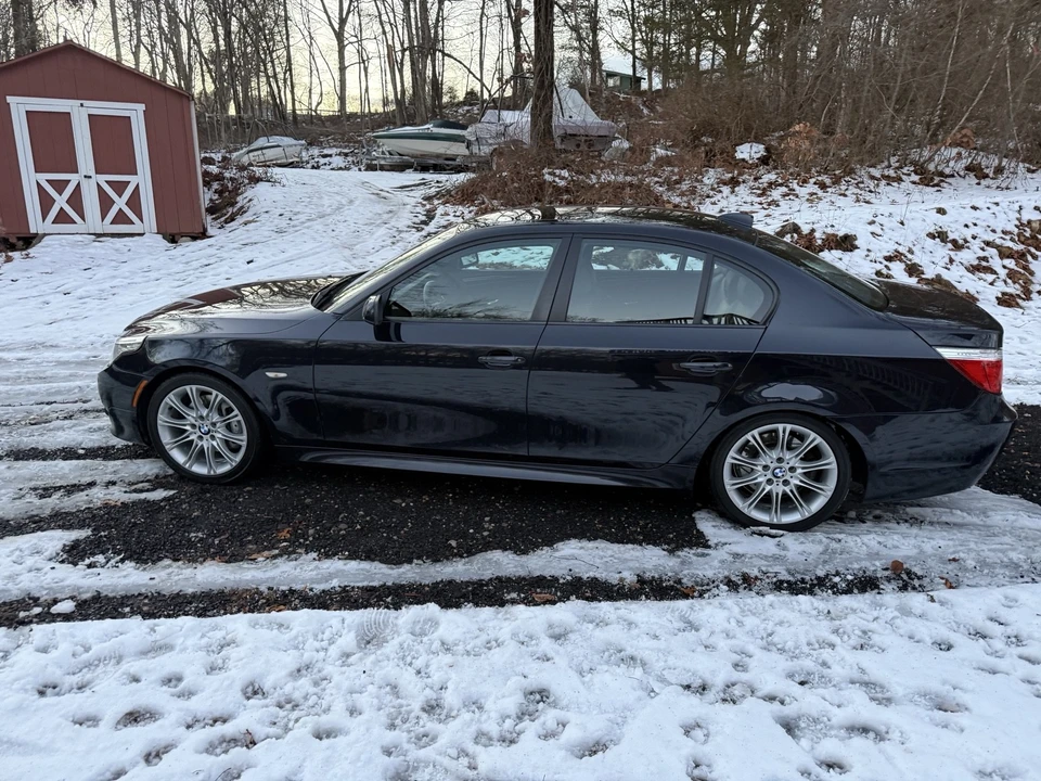 2009 BMW E60 5 Series Sedan - Image 11 of 21