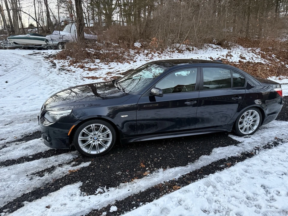 2009 BMW E60 5 Series Sedan - Image 9 of 21