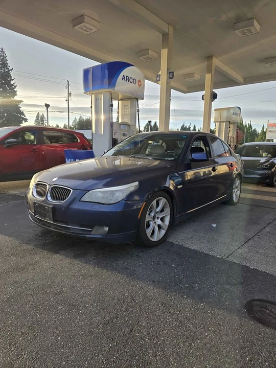 2009 BMW E60 5 Series Sedan - Image 9 of 10