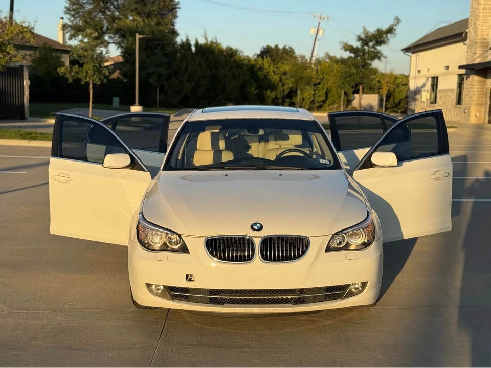 2009 BMW E60 5 Series Sedan - Image 2 of 16