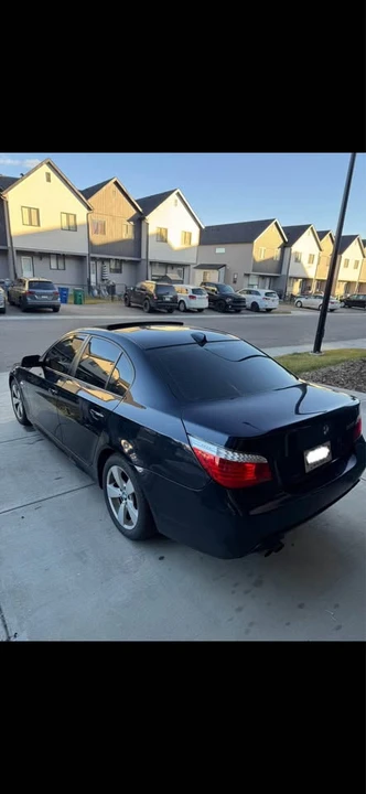 2009 BMW E60 5 Series Sedan - Image 4 of 8