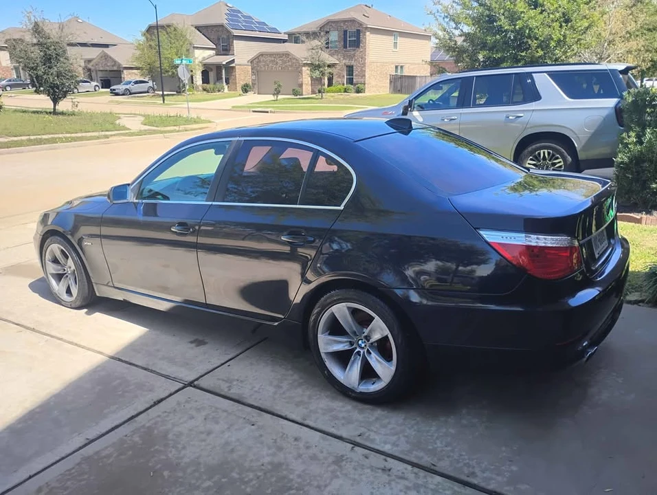 2009 BMW E60 5 Series Sedan - Image 4 of 7